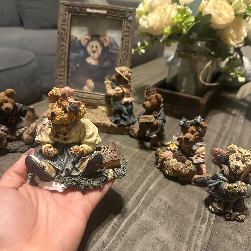 Boyd’s Bears - Picture 4 of 16